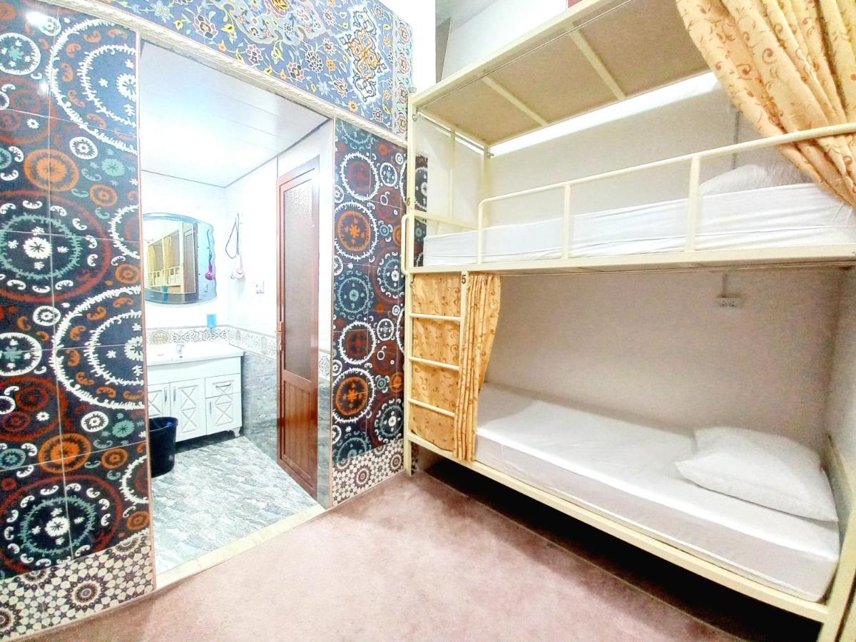 Colibri Traditional Hostel Samarkand Exterior photo